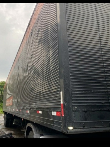 Bau 30 Pallets 2 Eixosassoalhochapa Rodagem A Disco Com Pneu