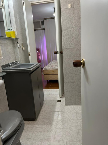 Imagen 7 de 13 de Apartamento En Venta En Higuerote
