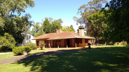 Imagen 1 de 30 de Casa En Berazategui - 469 E/ 701 Y 703 - Dacal Bienes Raices