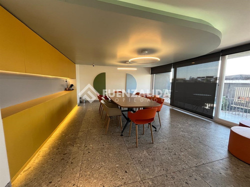 Amplio Departamento En Venta De 2 Dorm. En La Florida