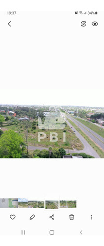 Importante Superficie En Venta Sobre Bulevar Artigas - Ref : Pbi14570