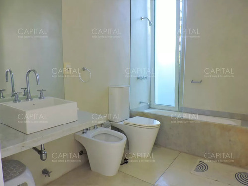 Casa En Punta Piedras, Manantiales Con Piscina Y Vista Al Mar