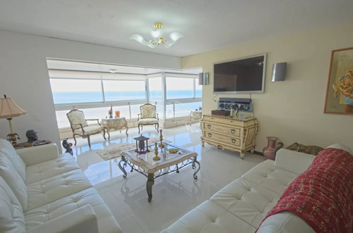 Apartamento Frente Al Mar Alquiler Anual