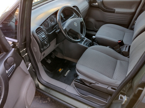 Chevrolet Zafira 2.0 Gl 2011