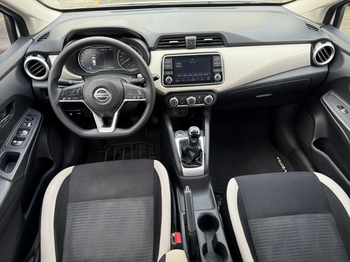 Nissan Versa 1.6 Advance Mt