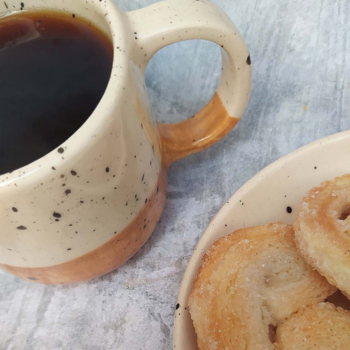 Imagen 2 de 3 de Set Taza Y Platito Pecas