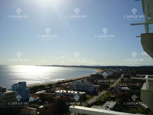 Apartamento En Venta Playa Mansa 3 Dormitorios