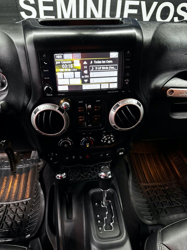 Jeep Wrangler 3.6 Unlimited Sahara V6 4x4 At