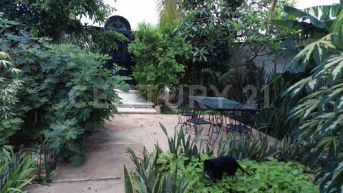 Imagen 7 de 30 de Casa En Venta En Avenida Colon Mérida Yucatán