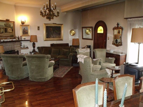Chalet De Estilo En Venta Zona Los Troncos Mar Del Plata