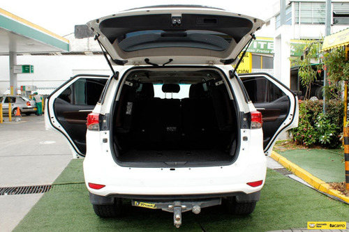 Toyota Fortuner 2.8l
