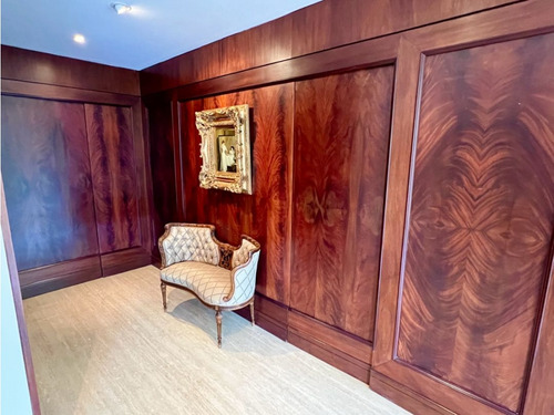 En Venta Lujoso Apartamento En Sebucán. Sucre - Caracas