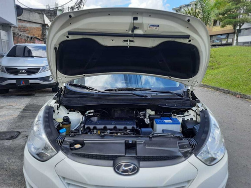 Hyundai Tucson Ix35 Gl 2011