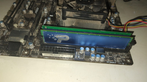 Pack De Motherboard Y Rams Marrón Oscuro (Usado)