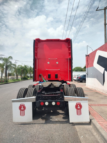 Kenwhort T680 2015 Rojo Cummins