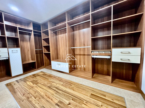 Casa Venta Lomas Quebradas - Excelentes Acabados / Beautiful