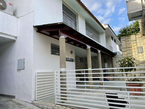 Casa En Venta - Montalbán I