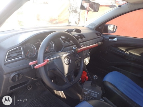 Imagen 10 de 12 de Volkswagen Gol Trend 2017 1.6 Trendline 101cv