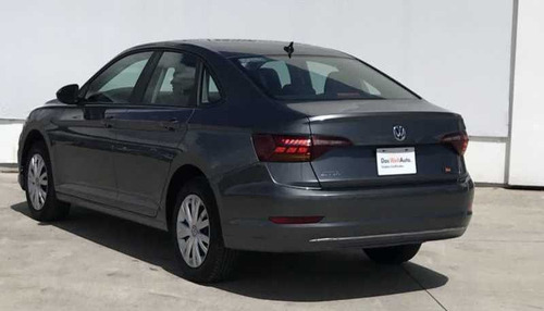 Imagen 12 de 14 de Volkswagen Jetta Cl 4 Puertas