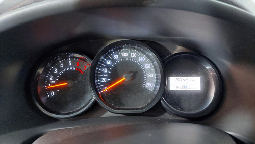 Imagen 12 de 21 de Renault Logan 1.6 Authentique 85cv