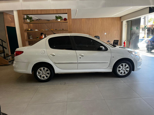 Peugeot 207 1.4 Xr Flex 5p