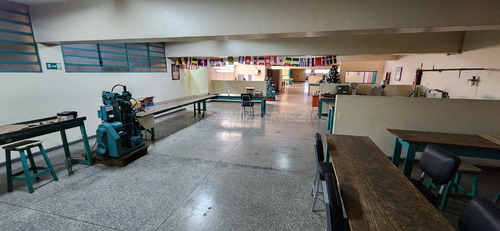 Local Comercial Edificio Deposito Oficina Alquiler Zona Ind De La Trinidad 6200 Mts2 Sonmetros2