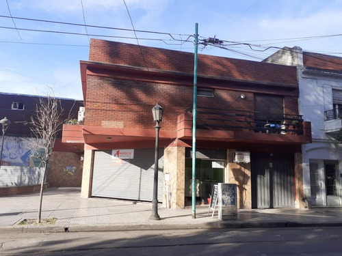 Imagen 3 de 7 de Local En Esquina En La Boca, J. De Dios Filiberto Esq Suarez