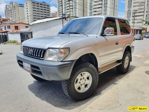 Toyota Meru 4x4