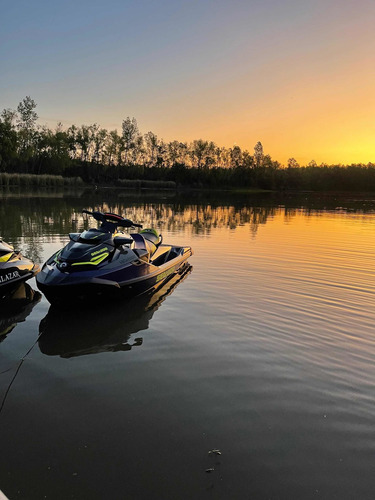 Moto De Agua Seadoo Rxt 300 Rs Sea Doo 2021 Con Escape Riva