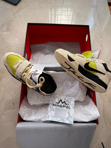 Jordan Jumpman Jack Tr Travis Scott Bright Cactus / 7.5 Mx