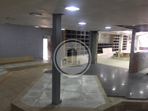 Venta O Alquiler De Local Amplio Para Restaurante, Bodegón, Otros. De Oportunidad. 06js