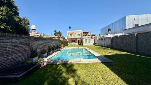 Venta Casa 3 Dormitorios Capitan Bermudez Cochera