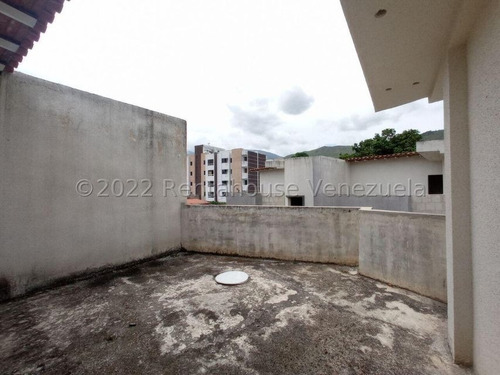 Imagen 15 de 15 de Casa En Venta En Barrio Sucre Maracay Aragua 22-27195 Irrr