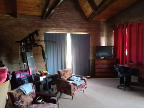 Venta Casa 3 Dormitorios - Ibarlucea - Excelente Inmueble