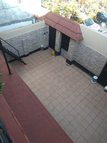 Imagen 19 de 21 de Ph 4 Amb. Al Frente. Patio. Terraza. Garage. 2 Cocinas. 2 Baños. Ideal 2 Familias.