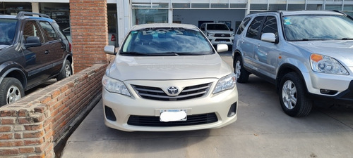 Imagen 2 de 13 de Toyota Corolla 2014 1.8 Xli Mt 136cv