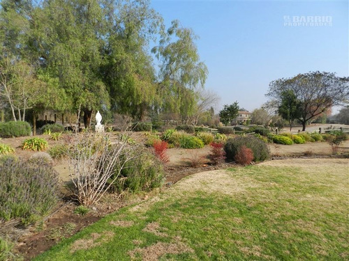 Imagen 6 de 30 de Casa En Venta De 4 Dormitorios En Colina
