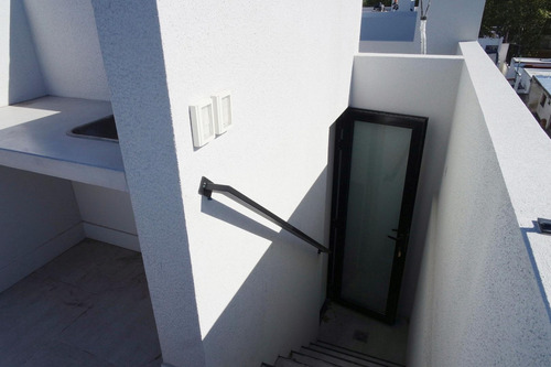Imagen 10 de 17 de Monoambiente C/ Terraza Parrilla Pileta Propios, Cochera