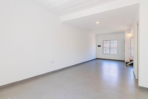 Imagen 14 de 19 de Duplex 3 Ambientes Combet 6017 - V. Ballester