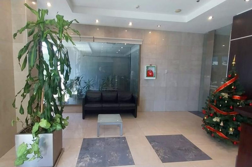 Semipiso Sur - Impecable Oficina - Luminosa