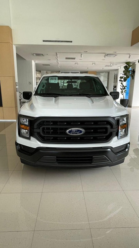 Ford F-150 Doble Cabina V8 2024