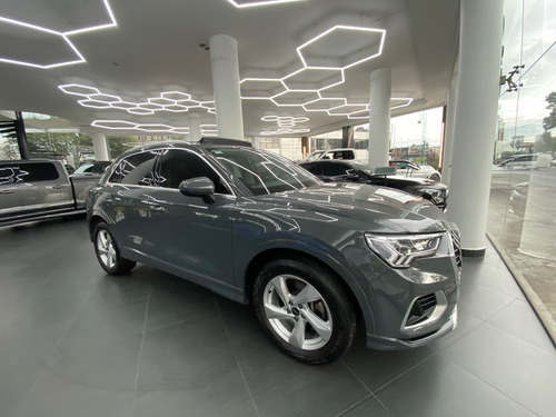 Audi Q3 2.0 40 Tfsi Select 180Hp At