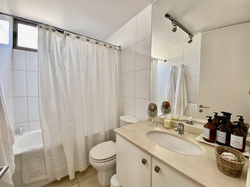 Vende Casa En Los Trapenses Cerca De Colegios, Lo Barnechea
