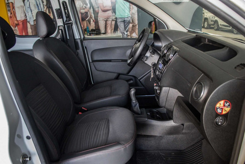 Imagen 19 de 22 de Renault Kangoo 2019 Ii Express Confort 5a 1.5 Dci Ad947