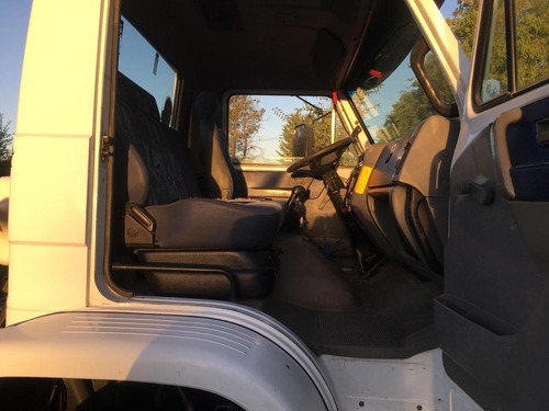 Volkswagen 18310