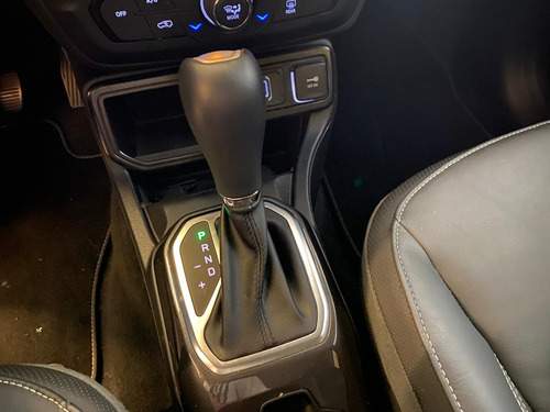 Jeep Renegade RENEGADE LONG. T270 1.3 TB 4X2 FLEX AUT.