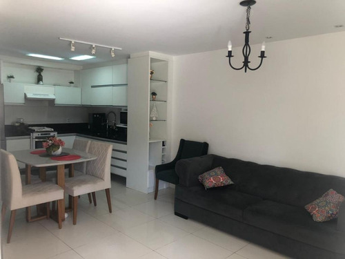 Imagem 8 de 8 de Casa Com 3 Dormitórios À Venda Por R$ 850.000,00 - Camboinhas - Niterói/rj - Ca1075