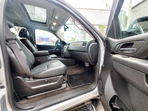 Imagen 10 de 15 de Chevrolet Avalanche Black Diamond 5.3 Modelo 2013