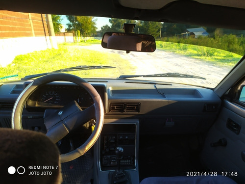 Imagen 6 de 11 de Renault R9 1995 1.6 Rn Aa