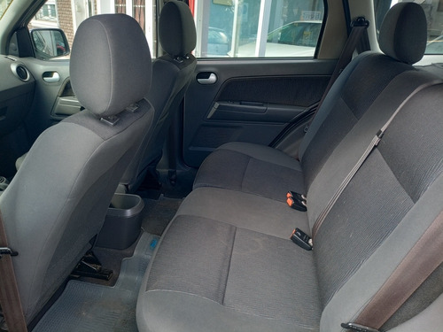 Imagen 10 de 15 de Ford Ecosport 2006 1.6 Xls